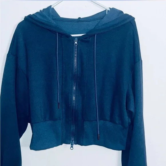 Blue Cropped Zip Up Hoodie - Picture 5 of 8